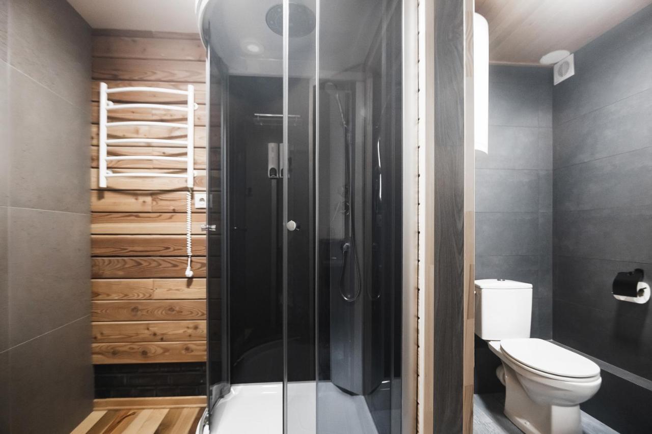 Pieno Piano Hotell Rivne Exteriör bild