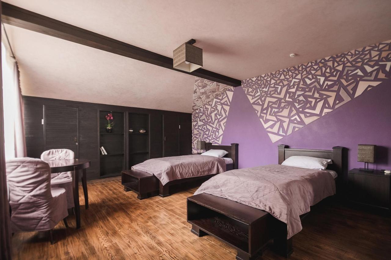 Pieno Piano Hotell Rivne Exteriör bild